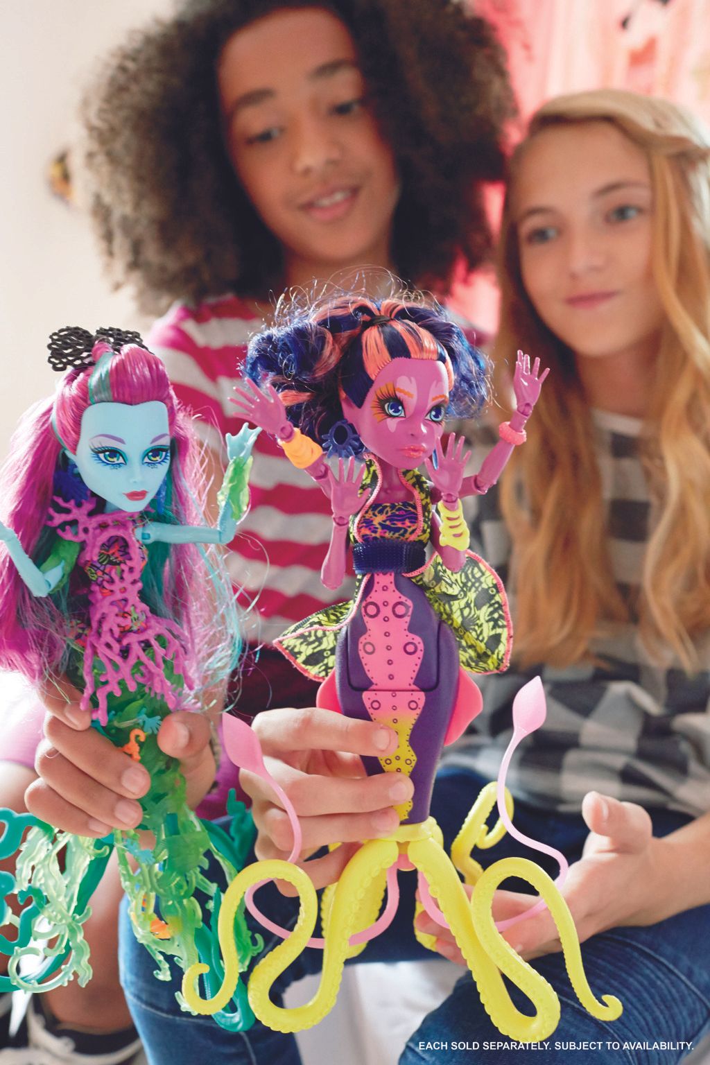 Monster High nová příšerka z útesu - obrázek 2