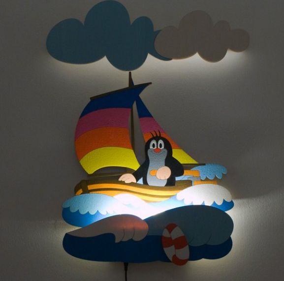 NÁSTĚNNÁ LED LAMPIČKA KRTEK NA LODI - obrázek 1