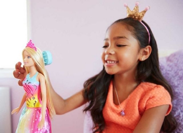 Barbie magické vlasy princezna blondýnka - obrázek 3