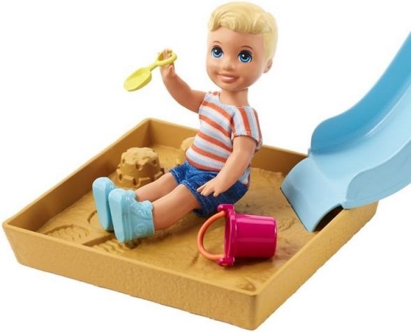 Barbie PŘÍBĚH Z DENÍKU CHŮVY - obrázek 5