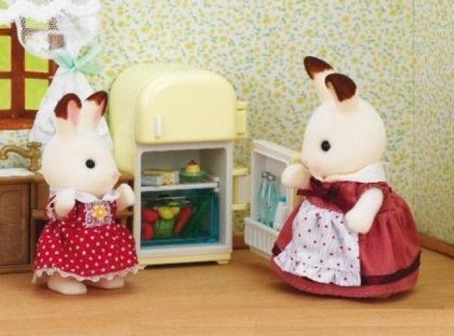 Sylvanian Families - Mamka u ledničky - obrázek 1