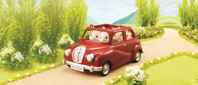 Sylvanian Families - Rodinné auto červené - obrázek 5