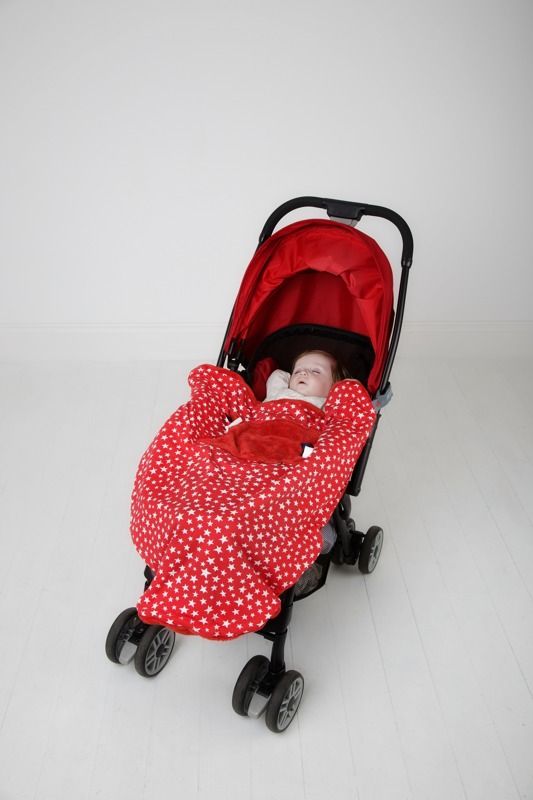 Multifunkční Cheeky deka - RED STARS CHEEKY BLANKET - obrázek 6