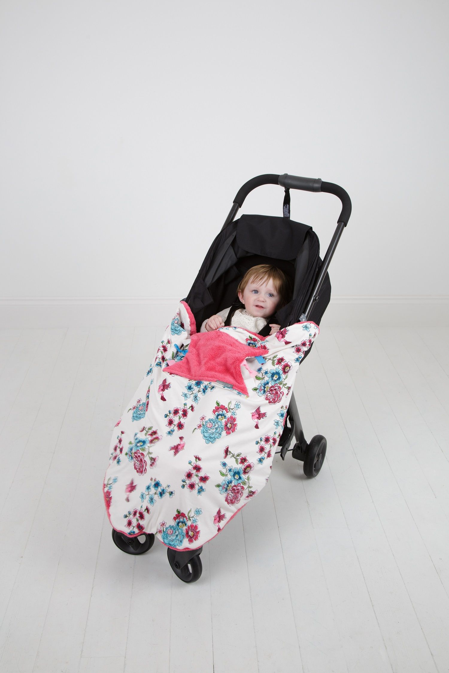 Multifunkční Cheeky deka - ANNA FLORAL CHEEKY BLANKET - obrázek 3