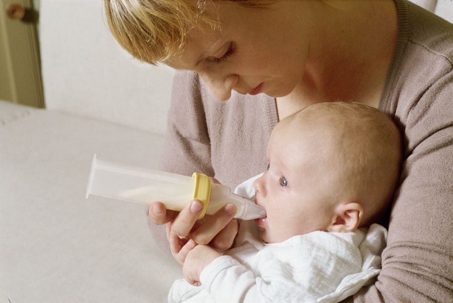 Medela SoftCup lahvička s dudlíkem ve tvaru lžičky 80 ml - obrázek 3