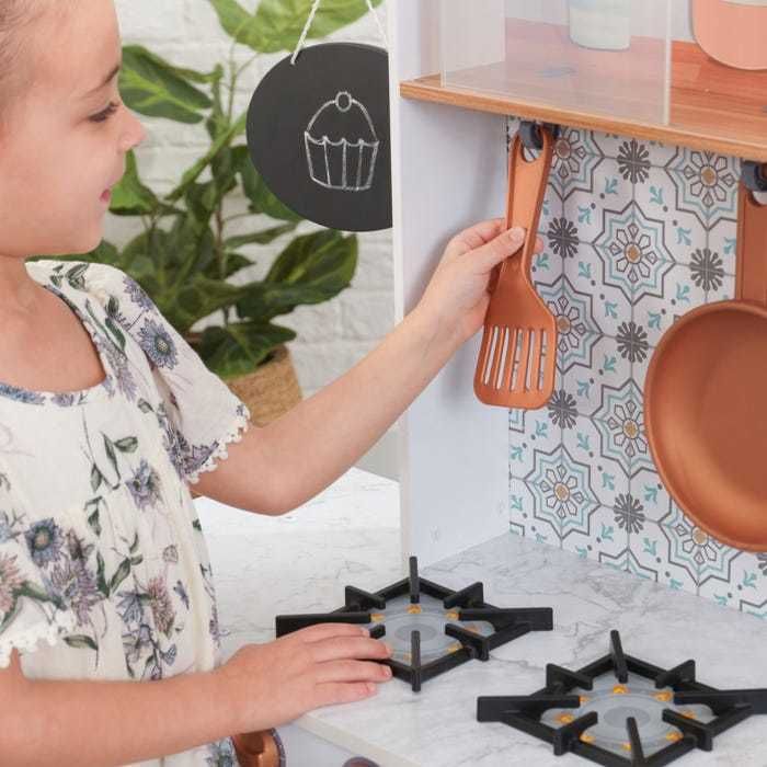 KidKraft Dřevěná kuchyňka Taverna - obrázek 3