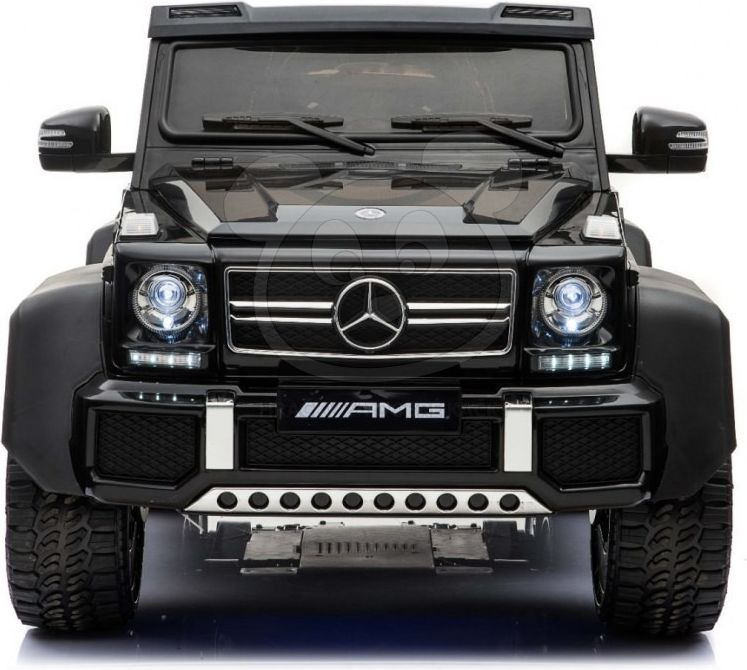 Mercedes-Benz G63 6X6 - bilé - obrázek 3