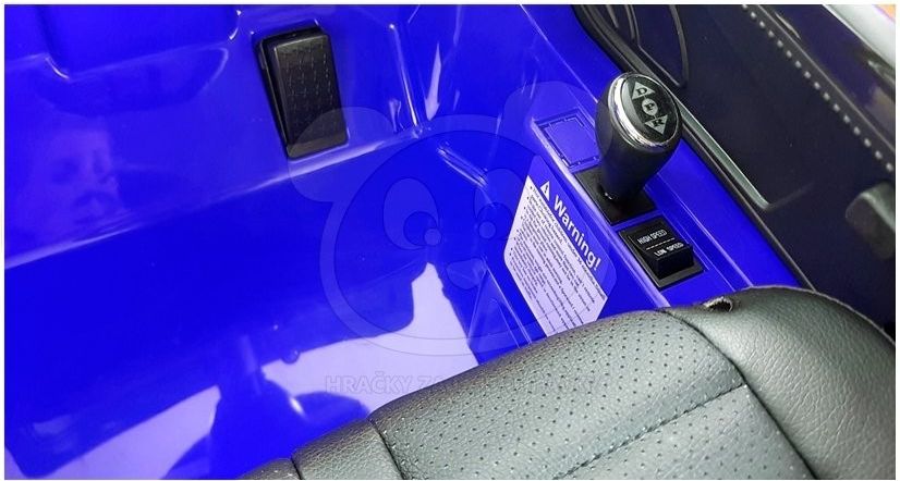 Elektrické autíčko Audi R8 Spyder, 2.4GHz - modré - obrázek 6