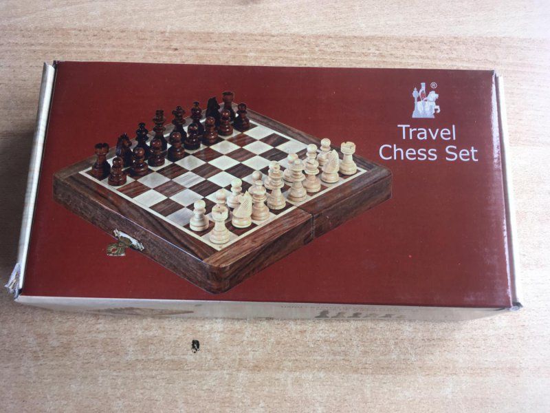 Šachy cestovní střední - obrázek 1