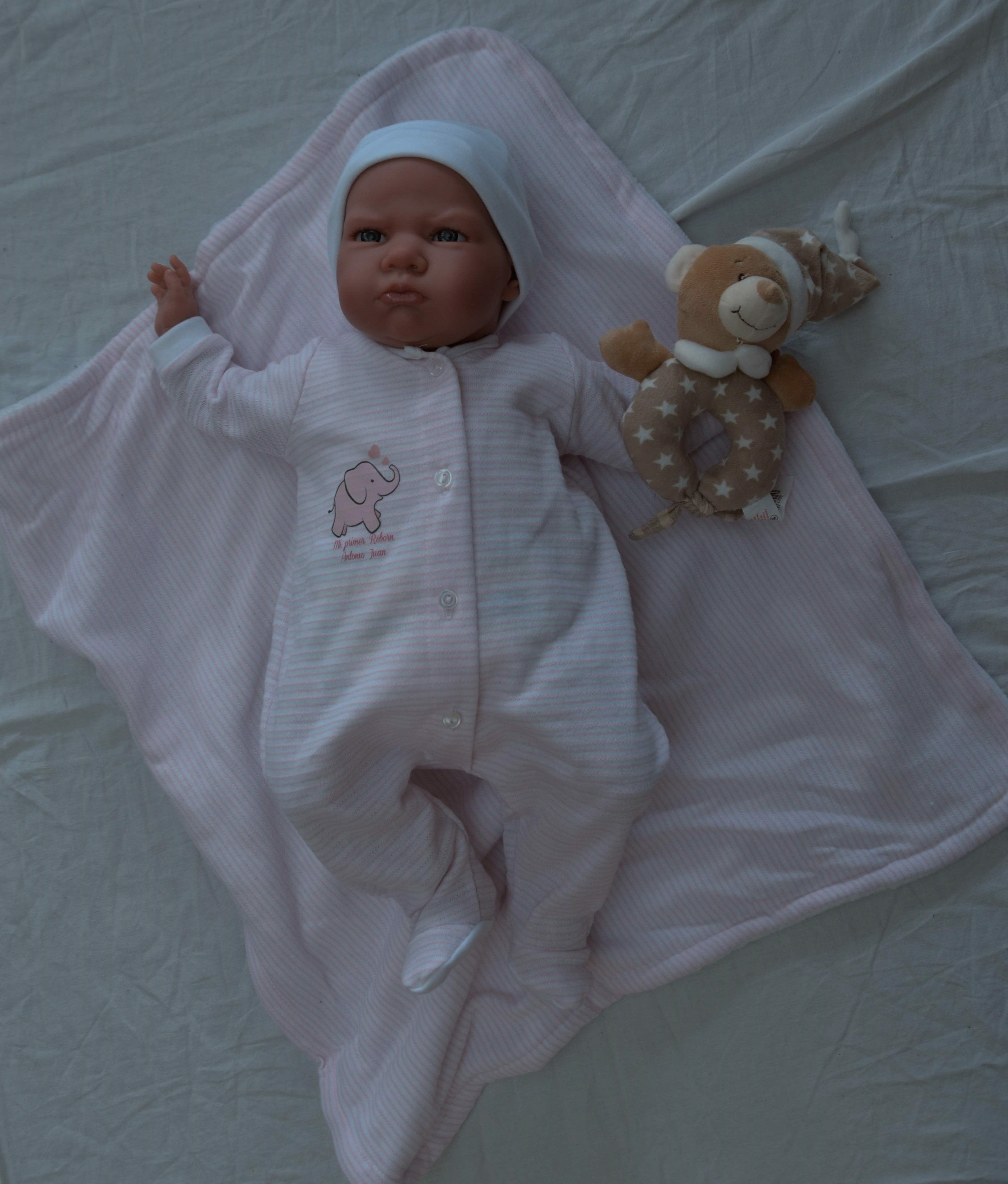 Reborn miminko -  Můj první reborn - v růžovém oblečení od Antonio Juan - obrázek 3