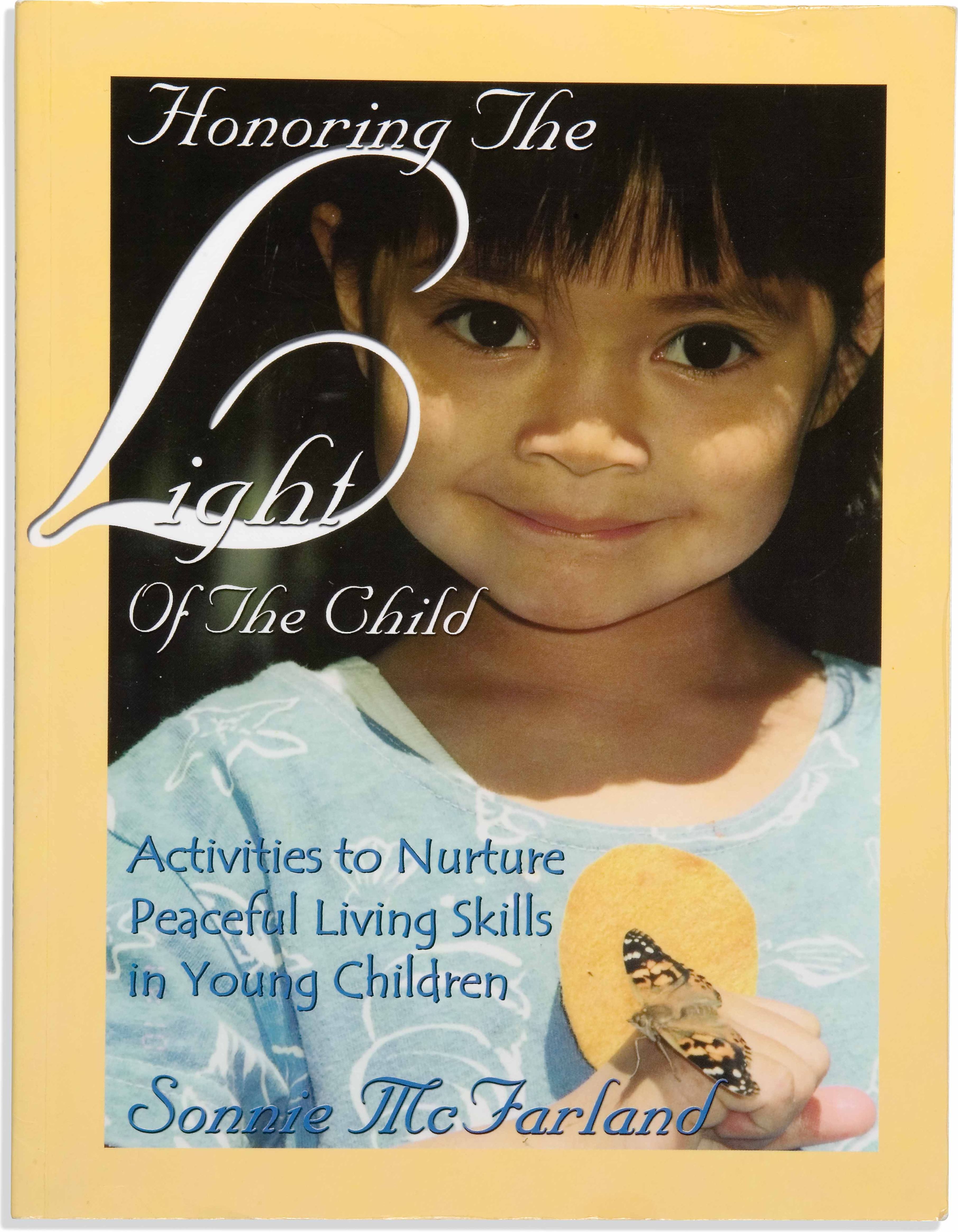 Nienhuis Montessori Honoring The Light Of The Child - obrázek 1
