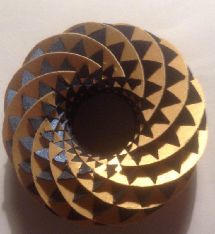 Skládanka Torus 3D Metal papírová - obrázek 1