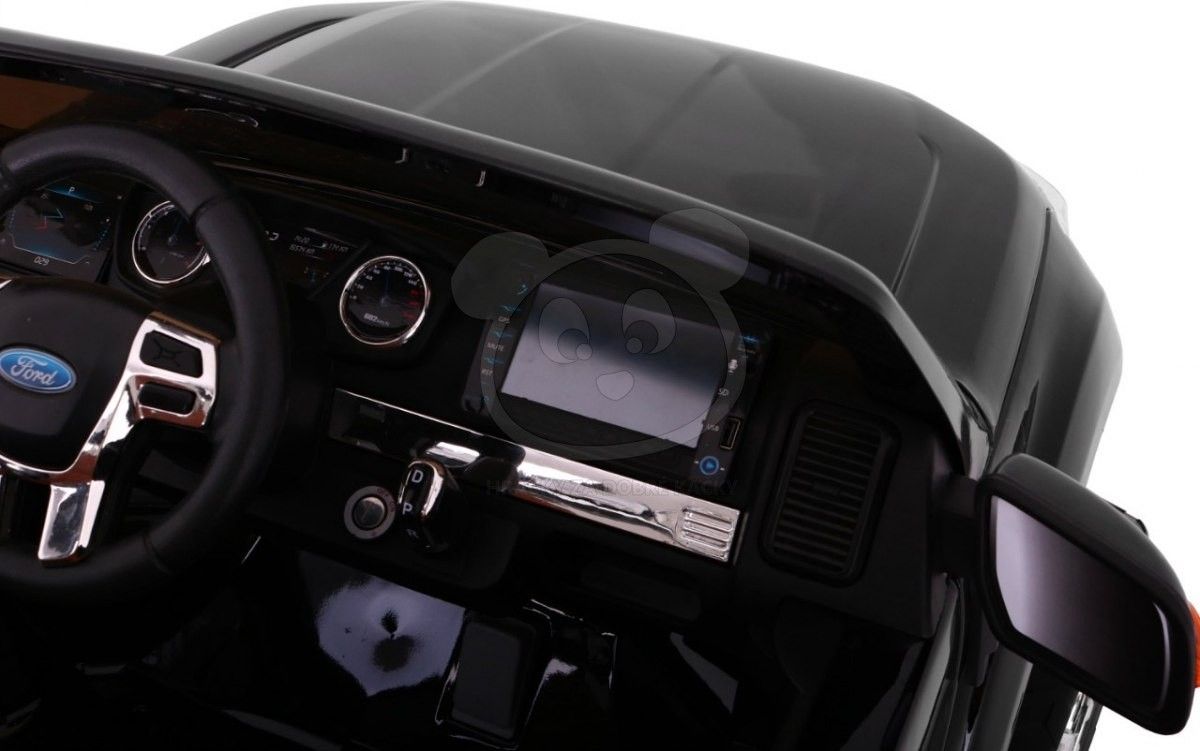 Ford Ranger Wildtrak 4x4 LCD Luxury, lakované - růžové - obrázek 14