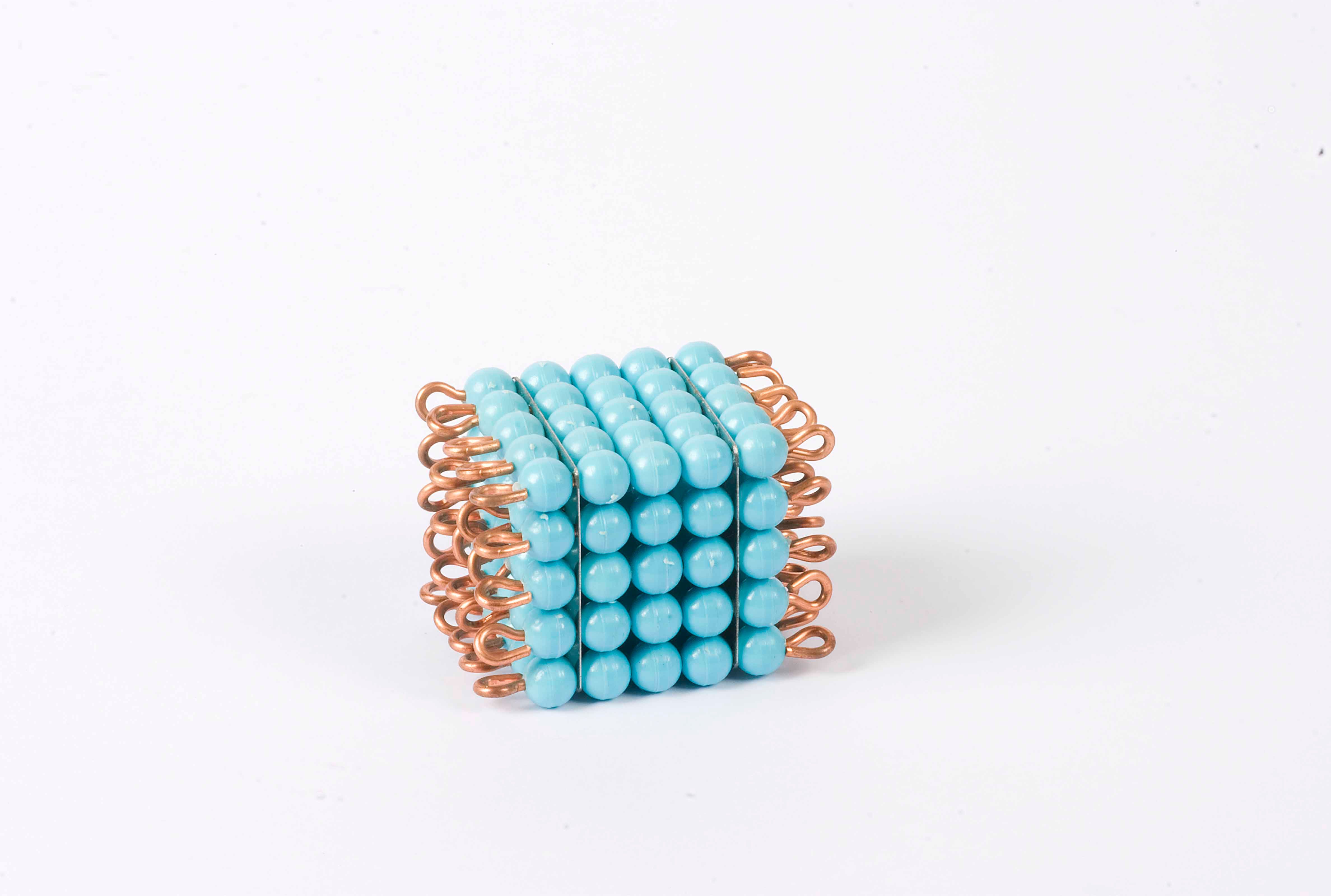 Nienhuis Montessori Individual Nylon Bead Cube Of 5: Light Blue - obrázek 1