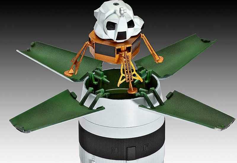 REVELL Plastic ModelKit vesmír 04909 - Saturn V (1:144) - obrázek 6