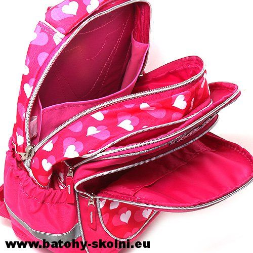 Školní batoh Target Hello Kitty červeno bílé srdíčka - Doprava Zdarma - obrázek 3