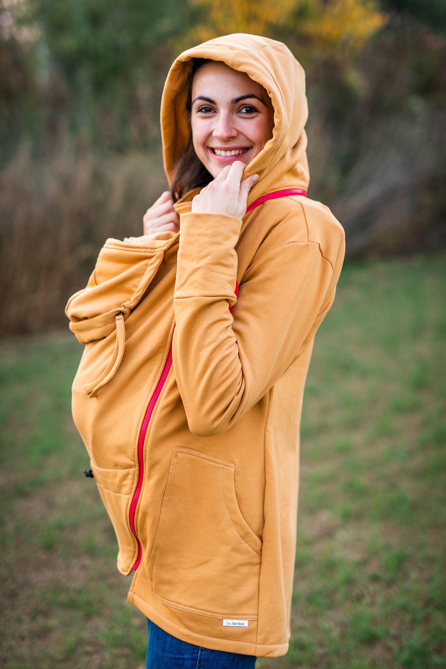 Tepláková mikina Be Lenka - Mustard Provedení: Nosící mikina s teplákovou vsádkou 3 v 1, Velikost: XL - obrázek 4