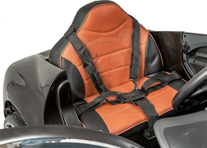 Elektrické autíčko Bugatti Chiron, kožená sedačka, 2.4GHz - bílé - obrázek 5