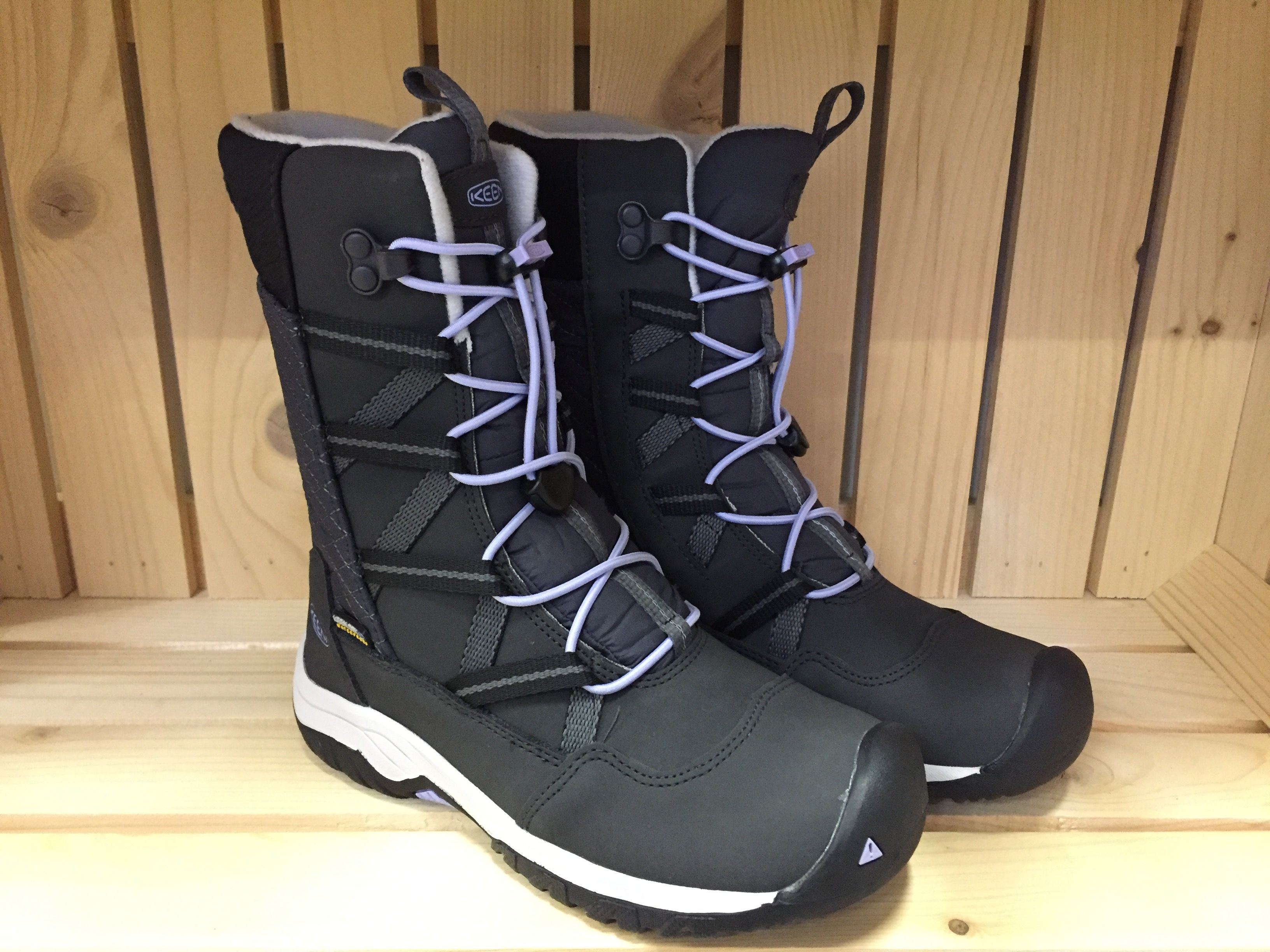 Keen Hoodoo WP Black/Sweet Lavender Velikost: 35 - obrázek 1