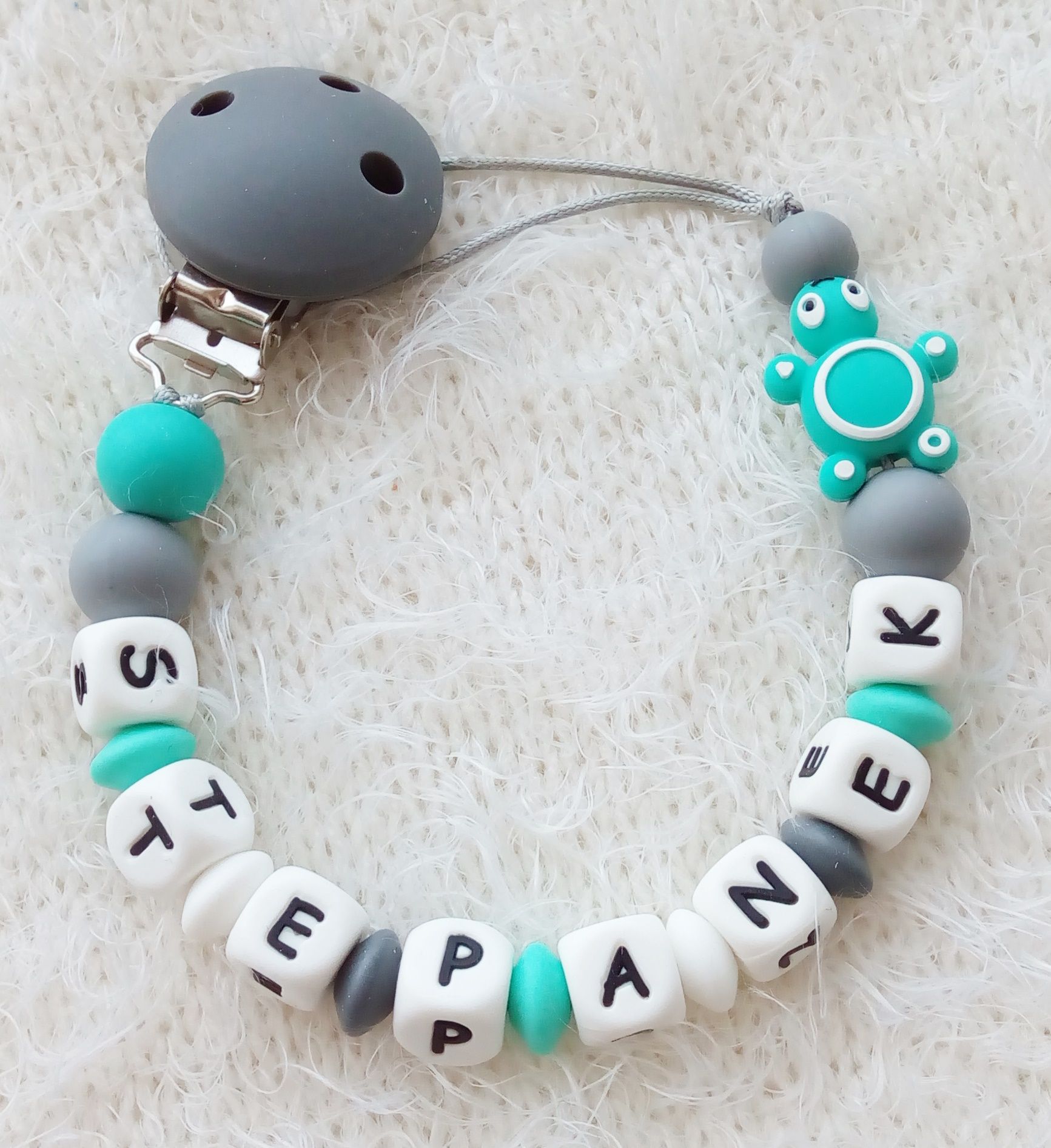 Kulišárny (handmade) Klip na dudlík ,,Aqua,, severin - obrázek 1