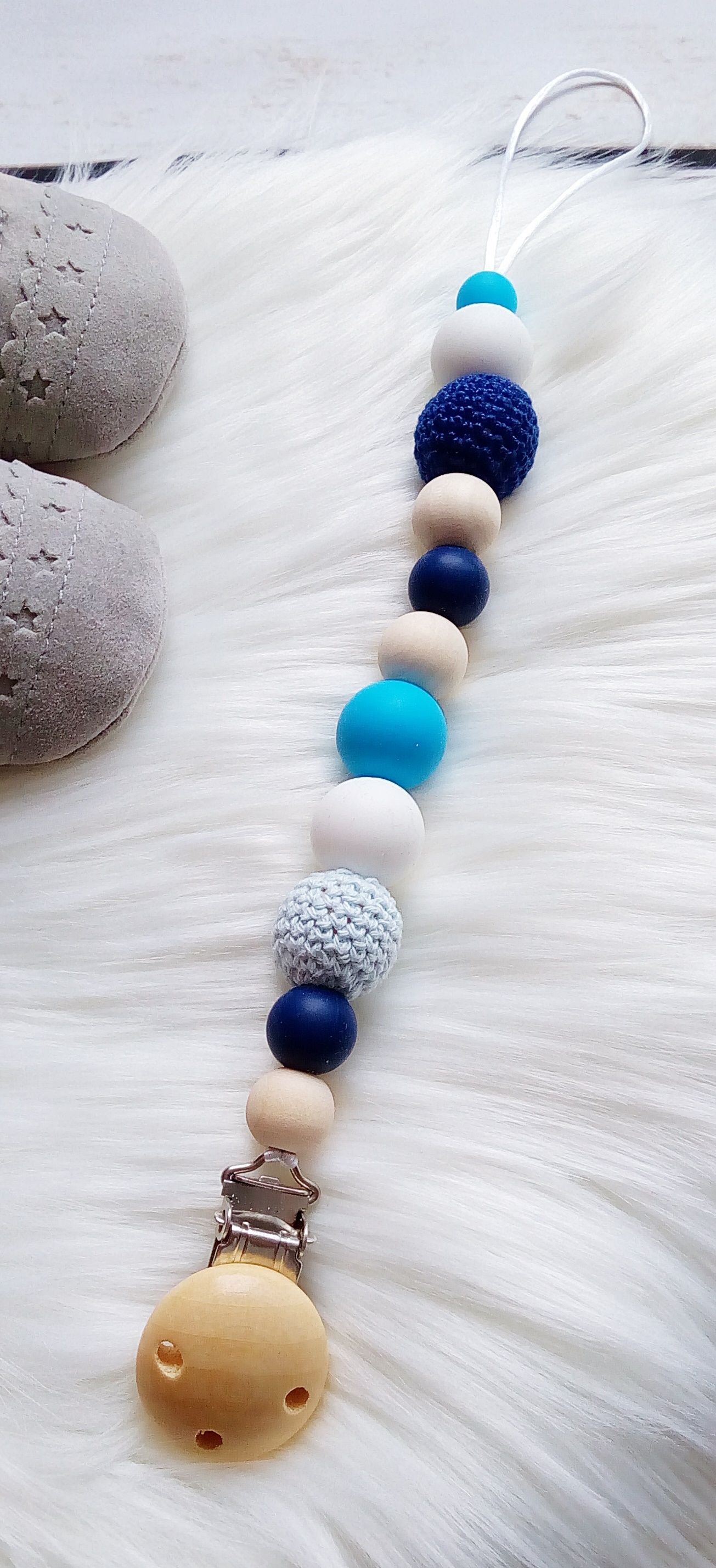 Kulišárny (handmade) Klip na dudlík ,,Royce,, - obrázek 1