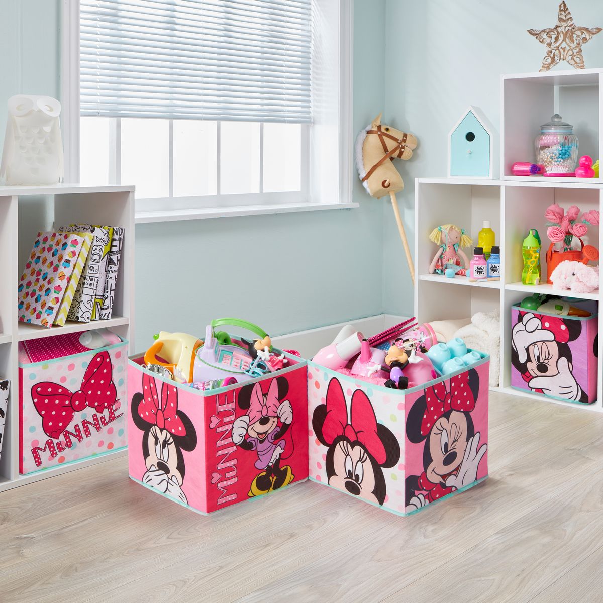 Čtyři úložné boxy - Minnie Mouse - obrázek 1