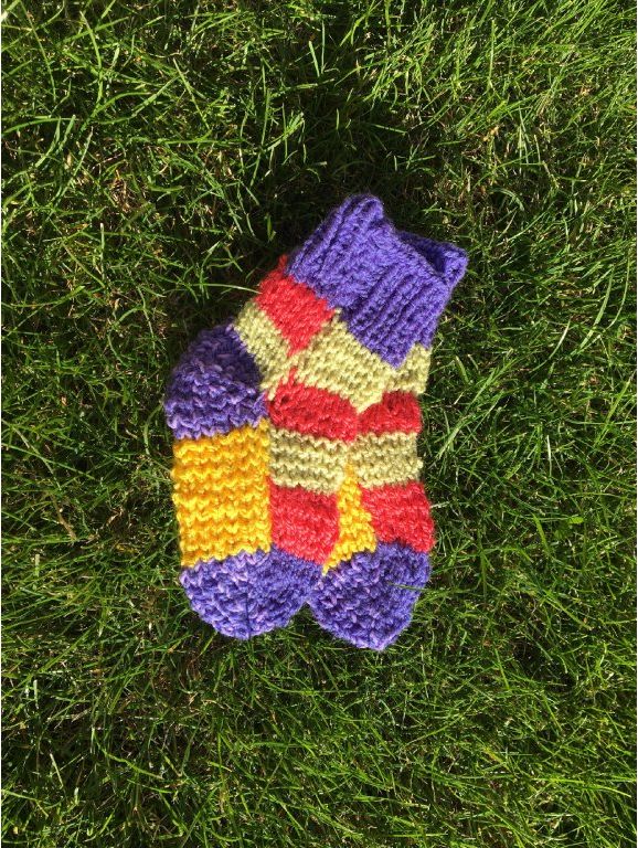 Ponožky od Magdy Ručně pletené veselé ponožky vel. 23-26 Barva: červená-modrá - obrázek 2