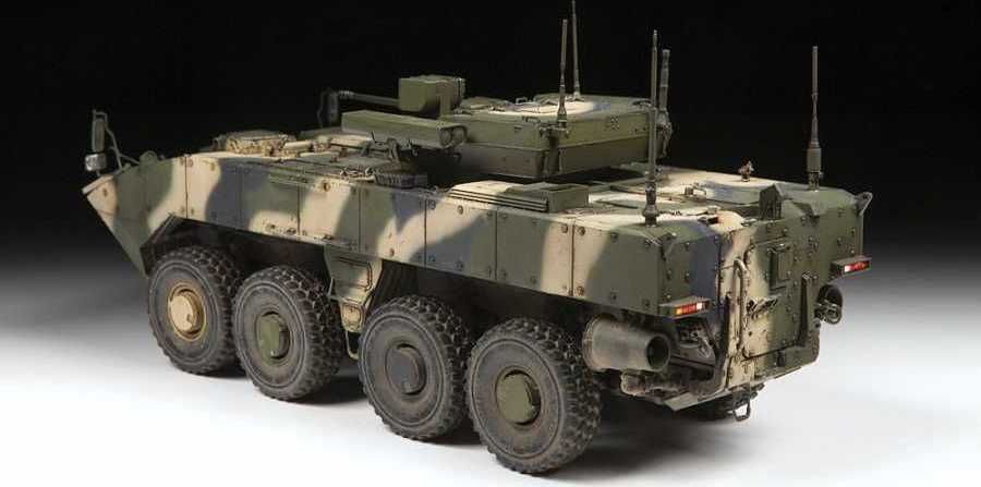 ZVEZDA Model Kit military 3696 - "Bumerang" Russian APC (1:35) - obrázek 6