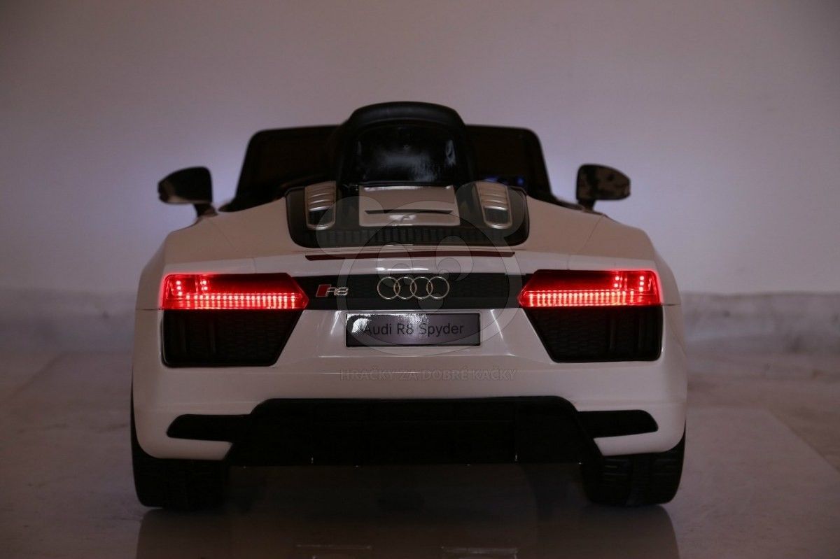 Dětské elektrické autíčko Audi R8 Spyder 2,4Ghz - červené - obrázek 4