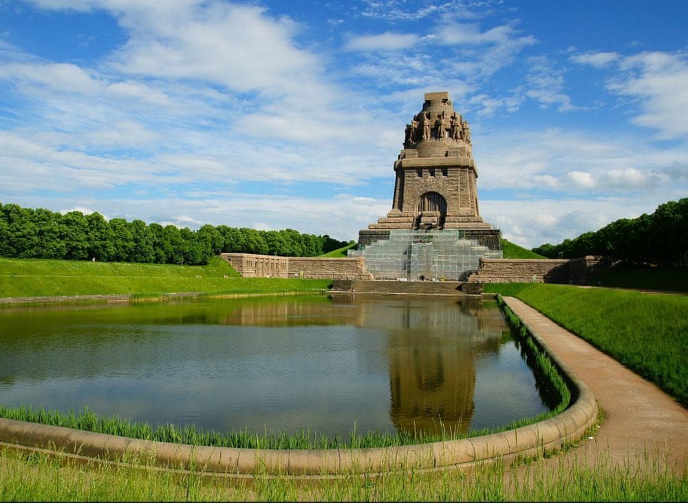 Grafika Puzzle 300 dílků Deutschland Edition - Völkerschlachtdenkmal, Leipzig - obrázek 1
