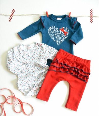K-Baby Sada 2 x body dl. rukáv + 1 x tepláčky, Srdíčko, jeans/bílá/červená - obrázek 1