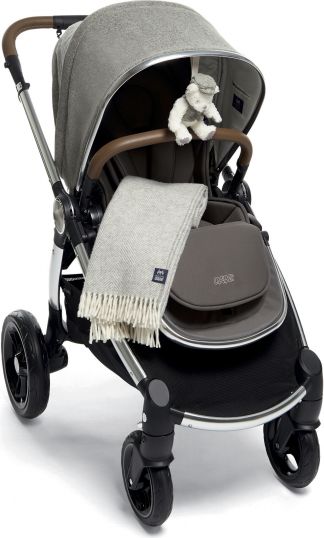 Mamas & Papas Ocarro kočárek Moon Grey - obrázek 1