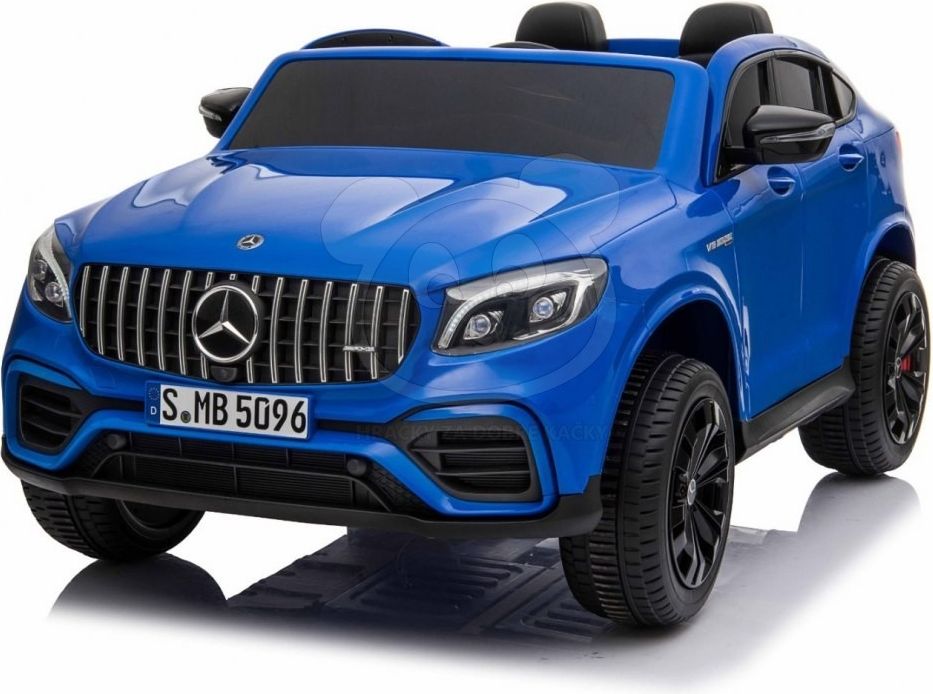 Mercedes AMG GLC 63 S 4x4 - bílé - obrázek 16
