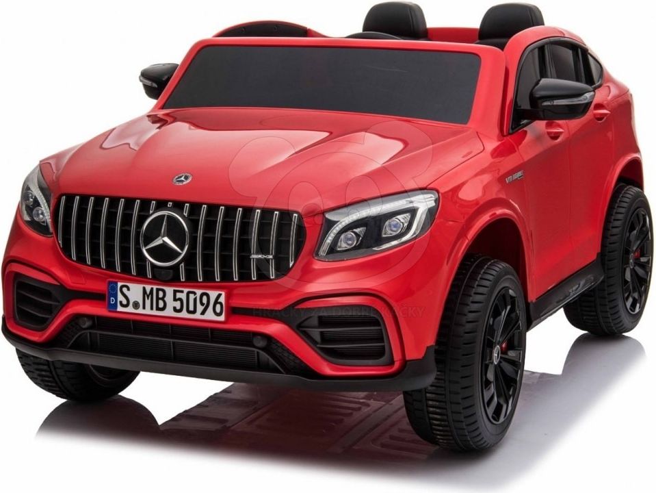 Mercedes AMG GLC 63 S 4x4 - černé - obrázek 7