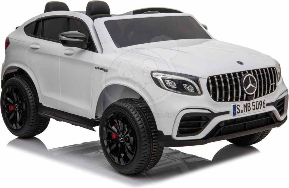 Mercedes AMG GLC 63 S 4x4 - červené - obrázek 10