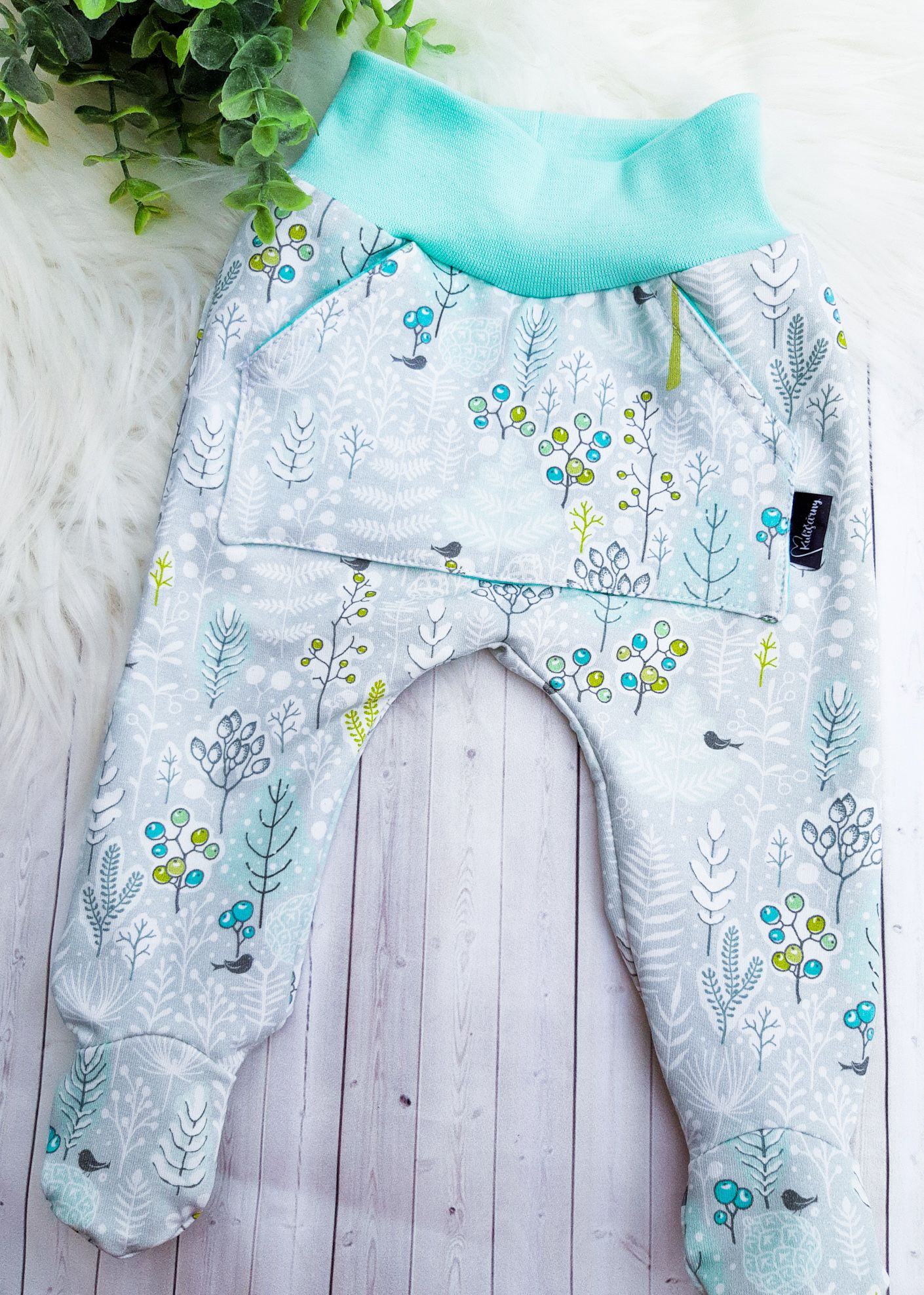 Kulišárny (handmade) Polodupačky,,Ice Forest,, VELIKOST: 56 - obrázek 1