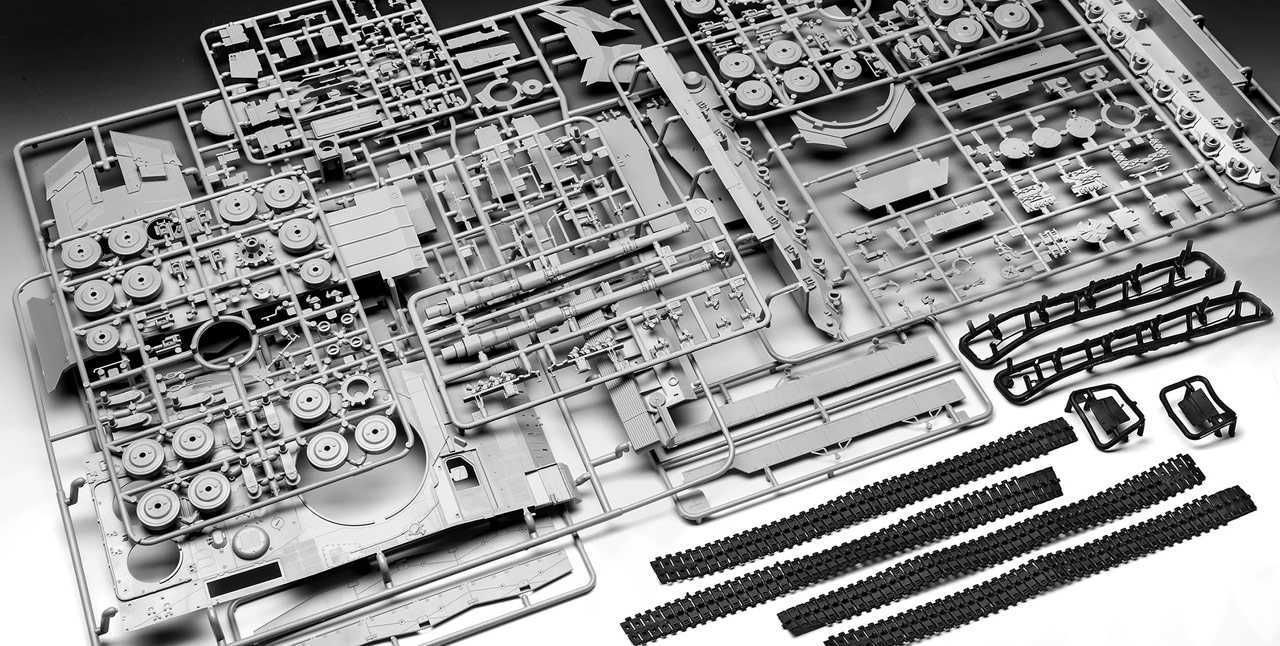 REVELL Plastic ModelKit tank 03281 - Leopard 2 A6/A6NL (1:35) - obrázek 12