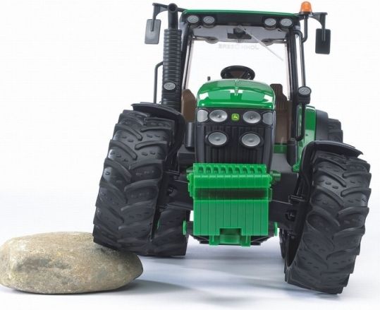 Bruder 3054 Traktor John Deere 7930 s přepravníkem na dřevo - obrázek 6