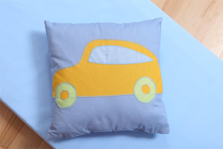 POVLAK AN POLŠTÁŘEK AUTO ŽLUTÉ - obrázek 1