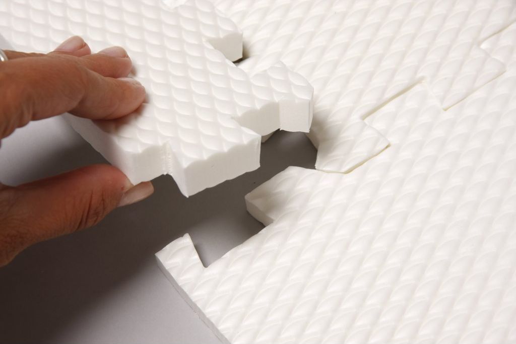 DESIGNOVÝ PUZZLE KOBEREC PANDA - obrázek 4