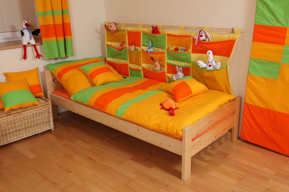 KAPSÁŘE ZA POSTEL - obrázek 4