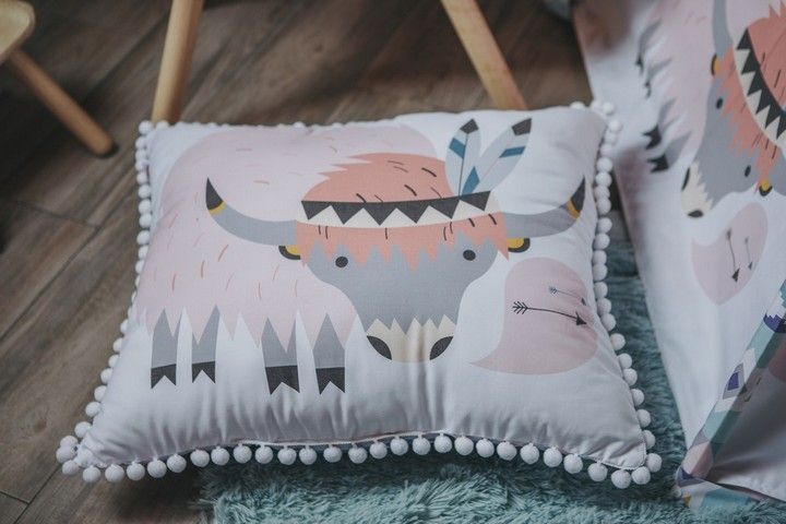 VÁLECÍ POLŠTÁŘ CUTE YAK GIRLY - obrázek 3