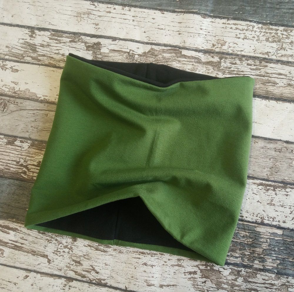 Nákrčník Yháček, černá/khaki - obrázek 1