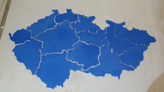 PĚNOVÁ SAMOLEPICÍ NÁSTĚNKA MAPA ČR  - více barev - obrázek 7
