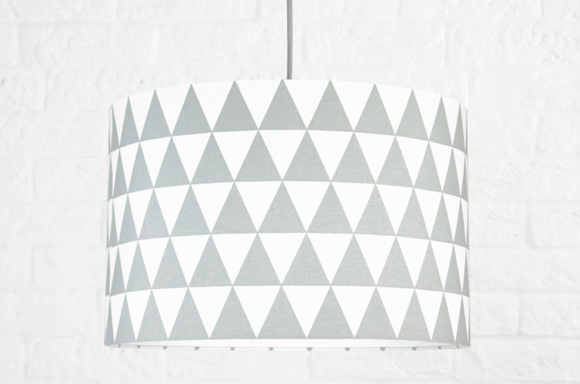 Textilní závěsná lampa Triangle - šedá - obrázek 2