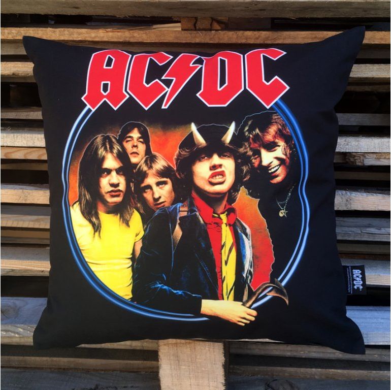 Carbotex DEKORAČNÍ POLŠTÁŘ AC/DC HIGHWAY TO HELL 45X45 - obrázek 2