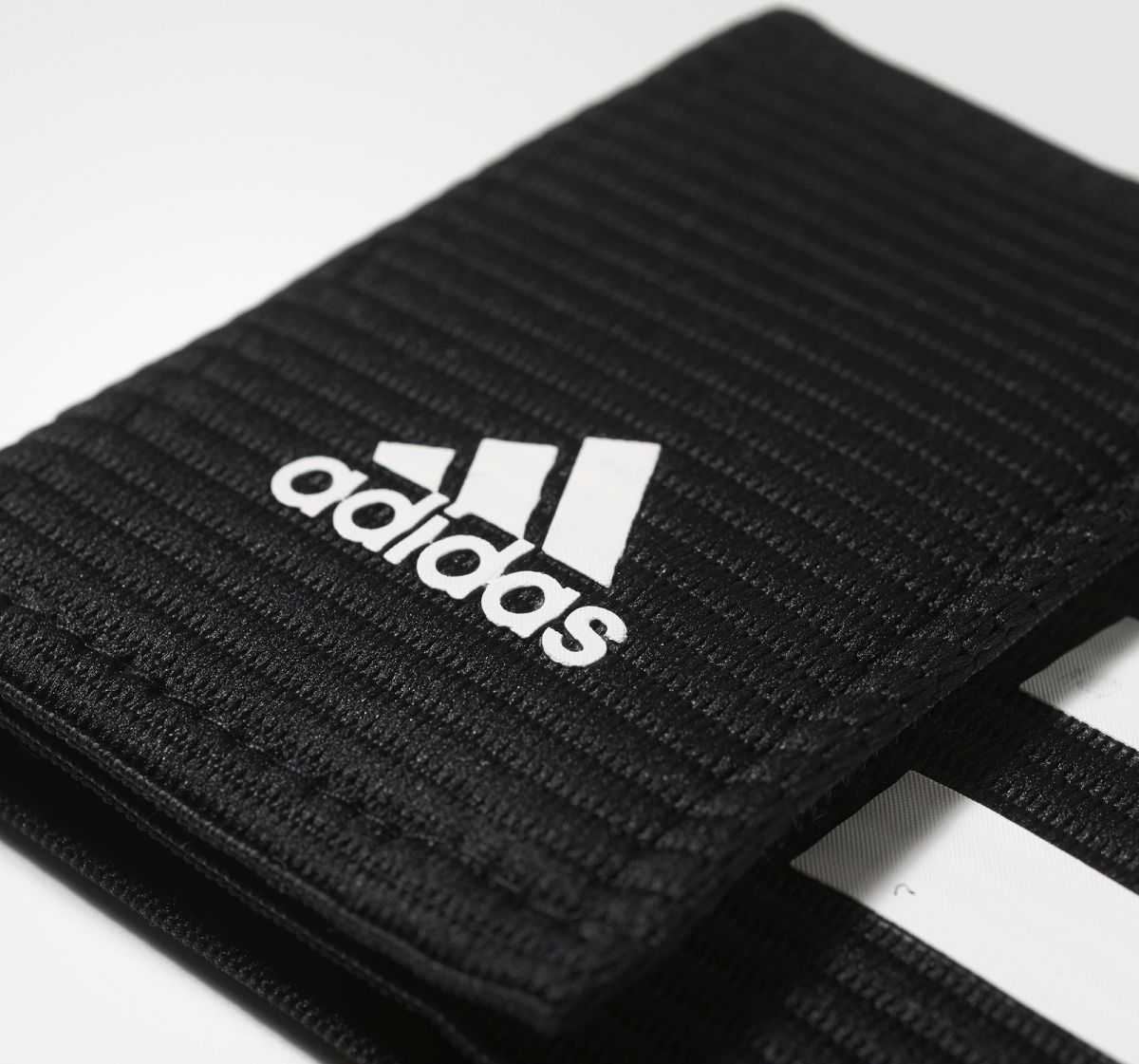 adidas Fb Capt Armband černá Jednotná - obrázek 3