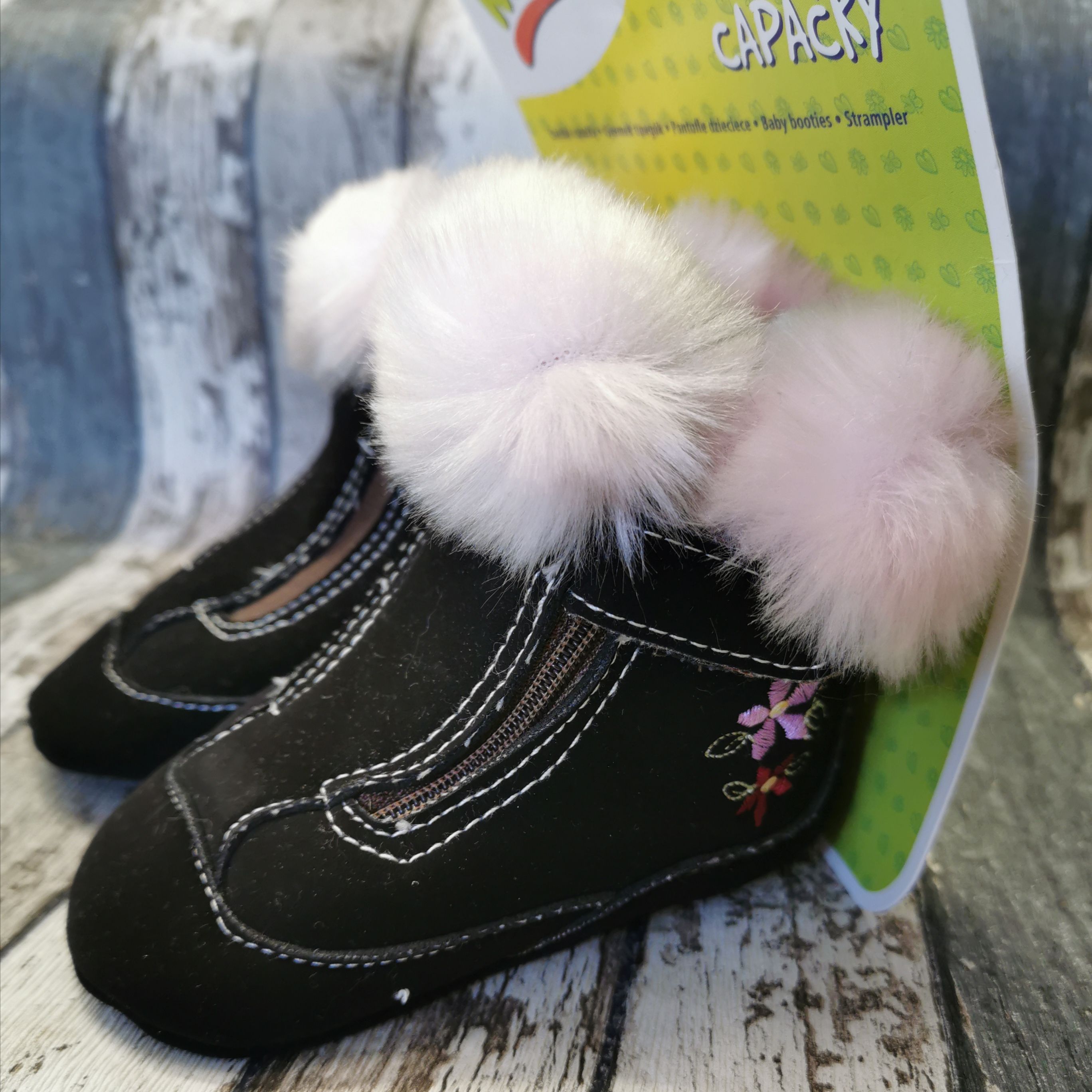 Kojenecké capáčky Kikko - zimní, tmavě hnědé - obrázek 4