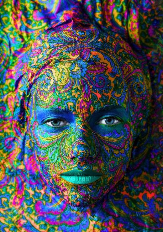 Grafika Puzzle 1000 dílků Face Art: Portrait of woman - obrázek 1