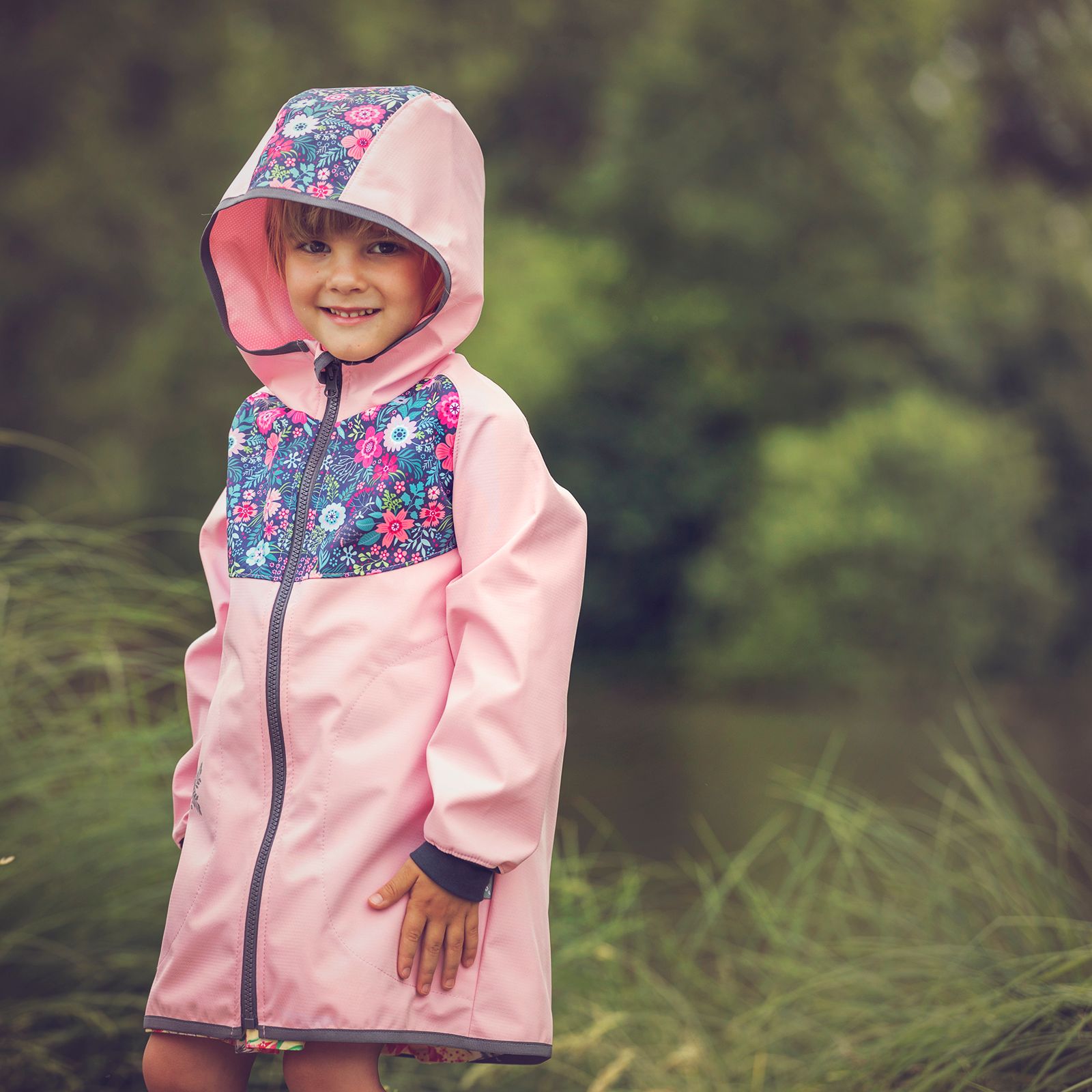 Unuo, Softshellový kabátek bez zateplení, Fuchsiová, Květinky (softshell coat, no insulation, flowers, fuchsia) Velikost (Size): 92/98 - obrázek 11